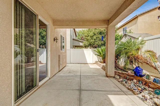 1808 Delacorte Dr, Bakersfield, CA 93311