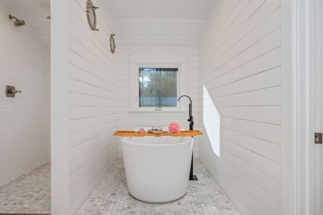 3120 Pinot Way, Crestview, FL 32536