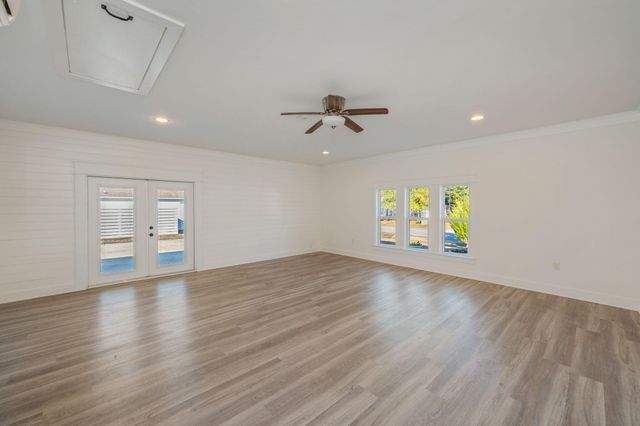 3120 Pinot Way, Crestview, FL 32536