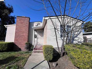 605 Tyler Street, Oakland, CA 94603