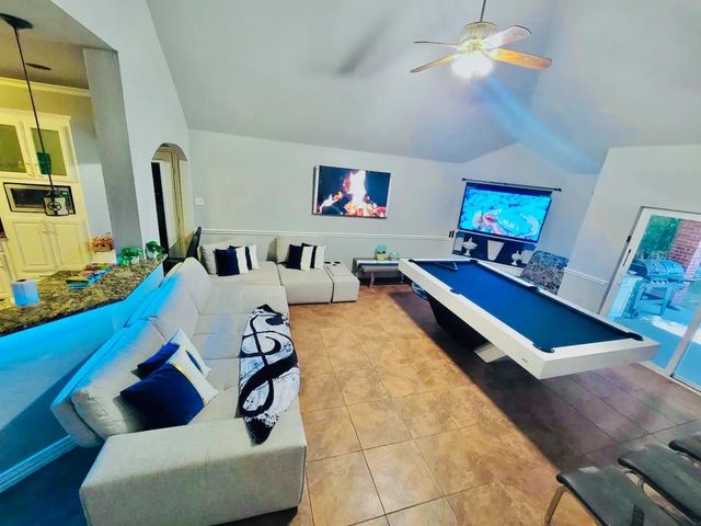 511 Lakeside Drive, Rockwall, TX 75032
