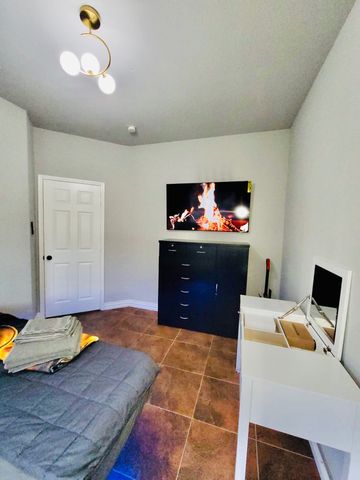 511 Lakeside Drive, Rockwall, TX 75032