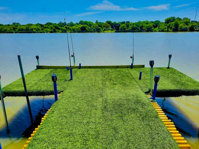 511 Lakeside Drive, Rockwall, TX 75032