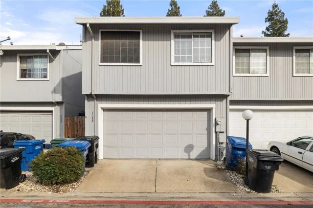7648 Lily Mar Ln, Antelope, CA 95843