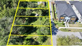 1109 NE Monroe Street, Bentonville, AR 72712