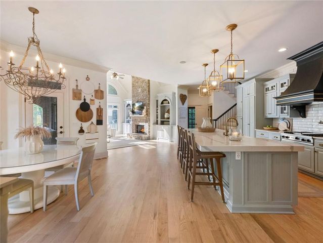 5453 Brendlynn Drive, Suwanee, GA 30024