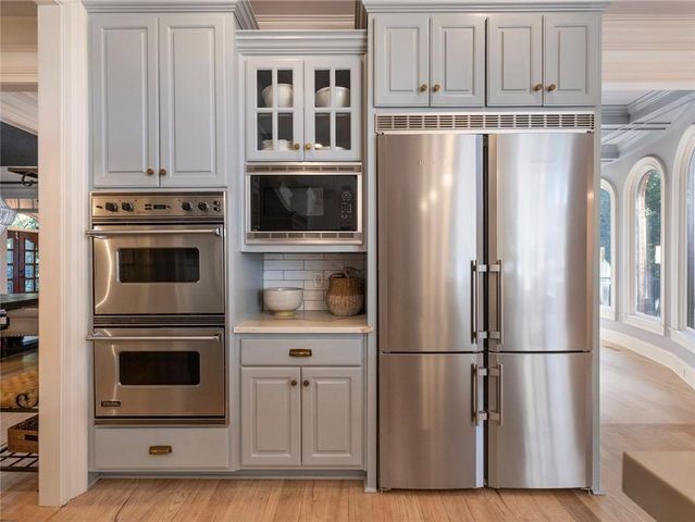 5453 Brendlynn Drive, Suwanee, GA 30024