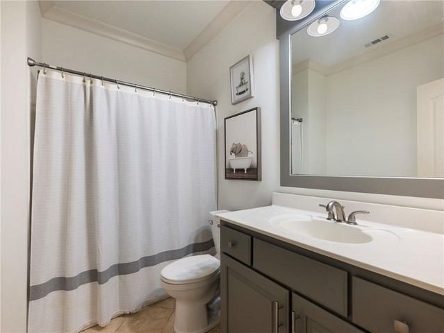 5453 Brendlynn Drive, Suwanee, GA 30024