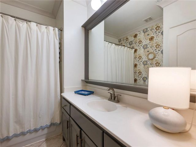 5453 Brendlynn Drive, Suwanee, GA 30024