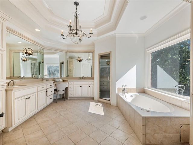 5453 Brendlynn Drive, Suwanee, GA 30024