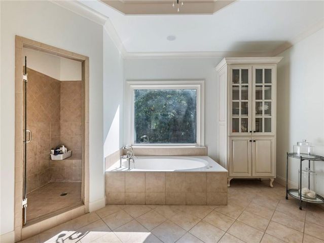 5453 Brendlynn Drive, Suwanee, GA 30024