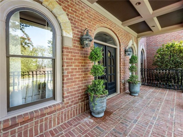 5453 Brendlynn Drive, Suwanee, GA 30024
