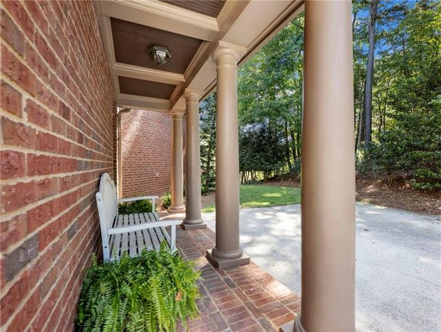 5453 Brendlynn Drive, Suwanee, GA 30024