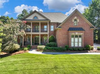 5453 Brendlynn Drive, Suwanee, GA 30024