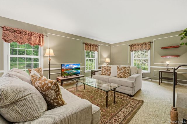 40 Harmony Road, Pawling, NY 12564