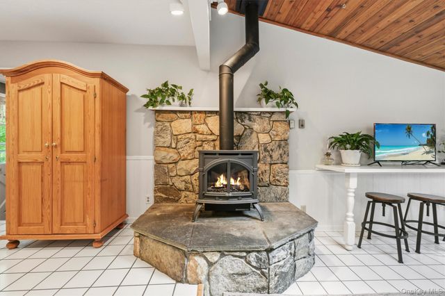 40 Harmony Road, Pawling, NY 12564