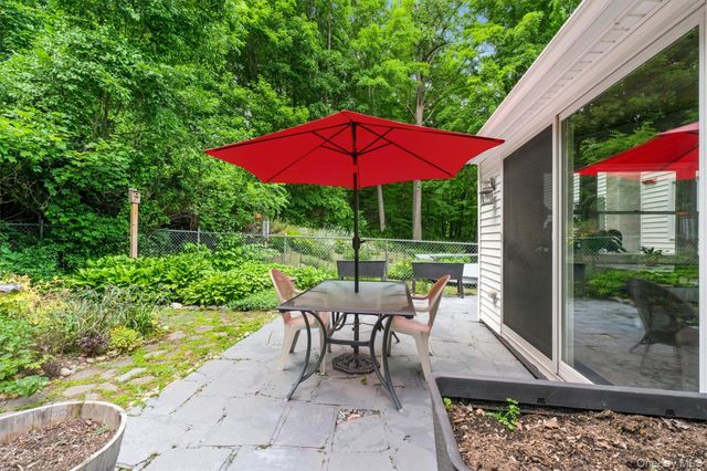 40 Harmony Road, Pawling, NY 12564