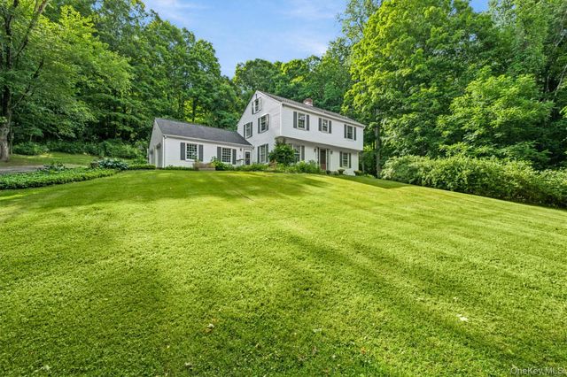 40 Harmony Road, Pawling, NY 12564