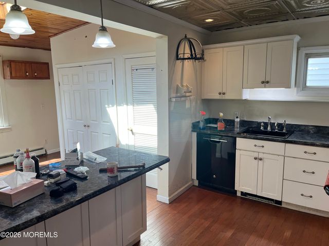 54 Clark Avenue, Ocean Grove, NJ 07756