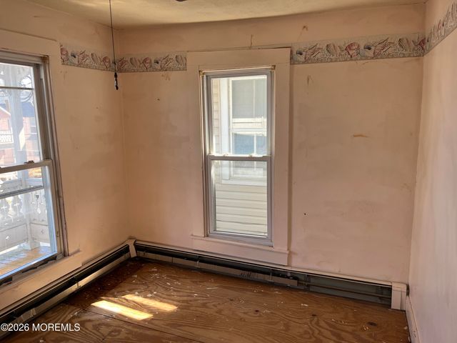 54 Clark Avenue, Ocean Grove, NJ 07756