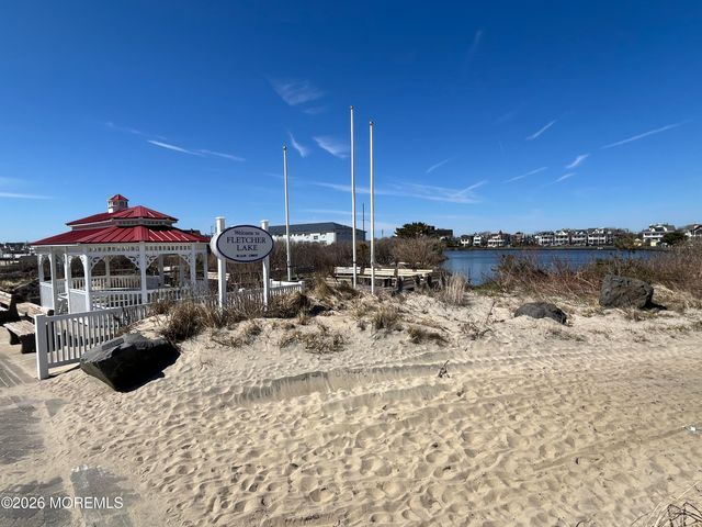 54 Clark Avenue, Ocean Grove, NJ 07756