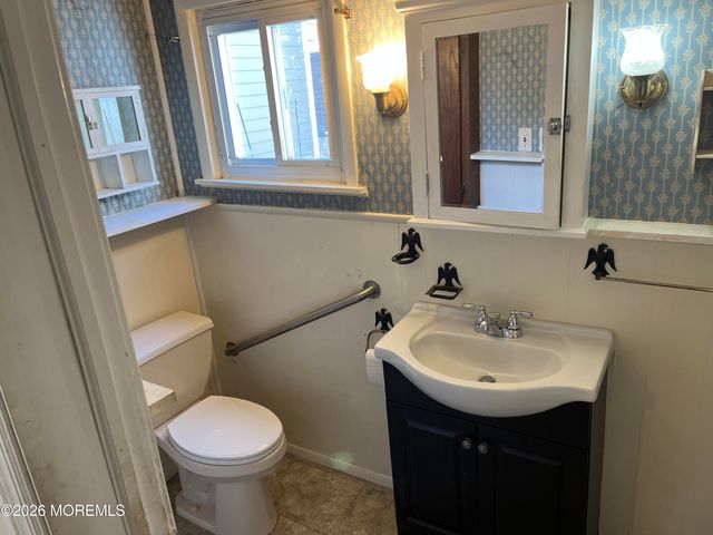 54 Clark Avenue, Ocean Grove, NJ 07756