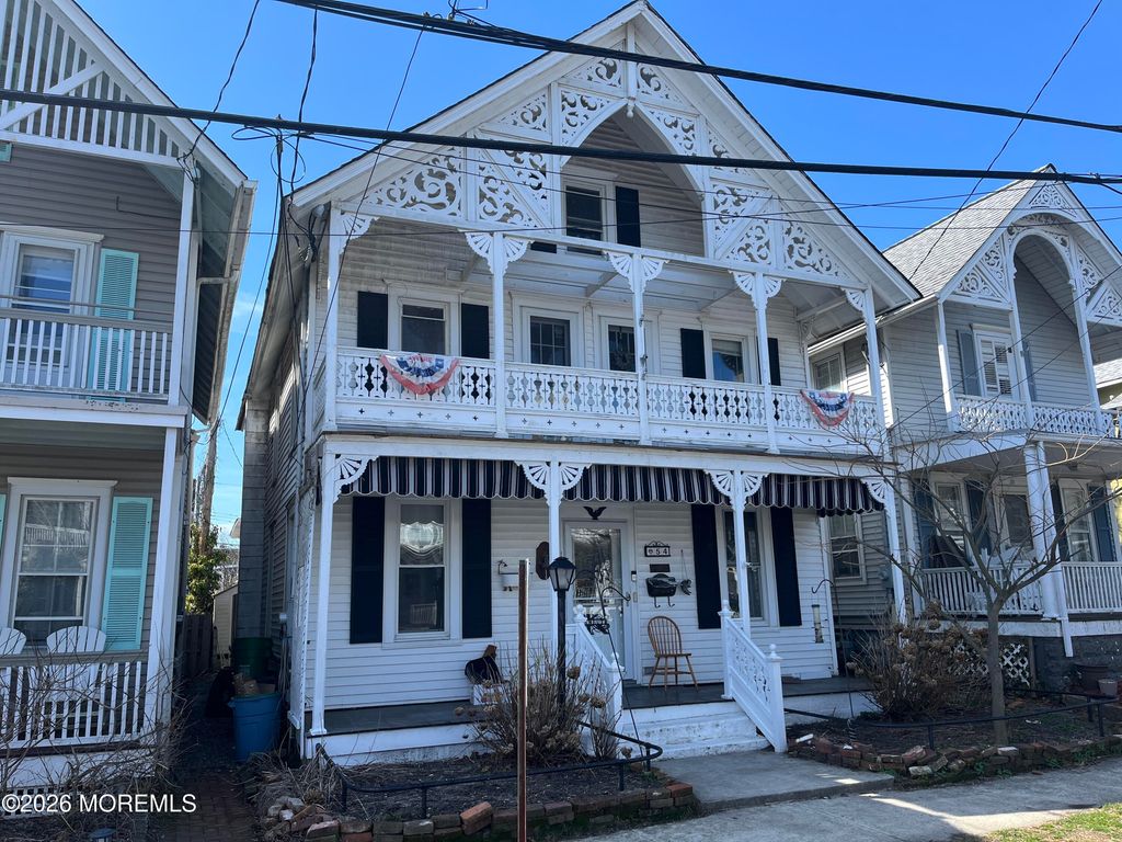54 Clark Avenue, Ocean Grove, NJ 07756