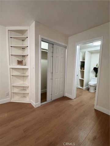 1734 Prospect Ave B, Hermosa Beach, CA 90254