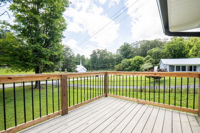 559 Union Fork Road, Soddy Daisy, TN 37379