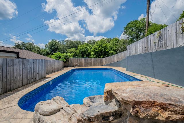 559 Union Fork Road, Soddy Daisy, TN 37379