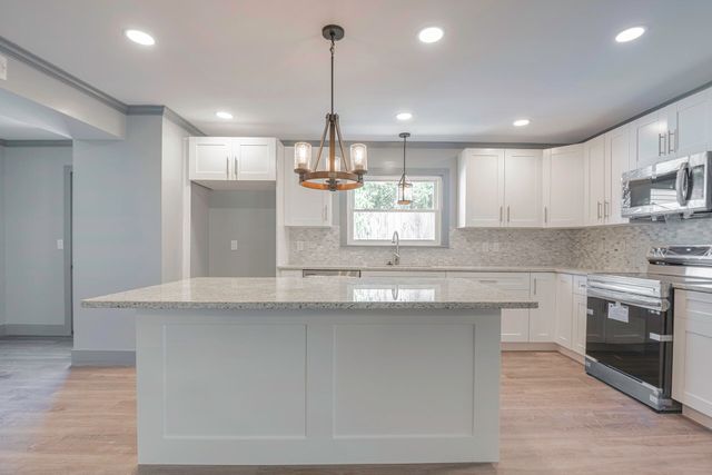 559 Union Fork Road, Soddy Daisy, TN 37379
