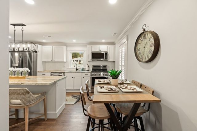474 Central St, Saugus, MA 01906