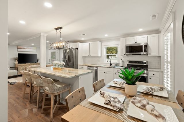 474 Central St, Saugus, MA 01906