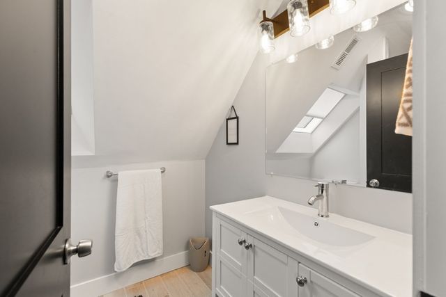 474 Central St, Saugus, MA 01906