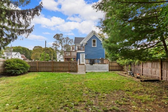 474 Central St, Saugus, MA 01906
