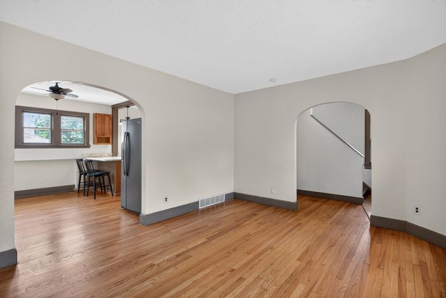716 Sixth Street, Jackson City, MI 49203