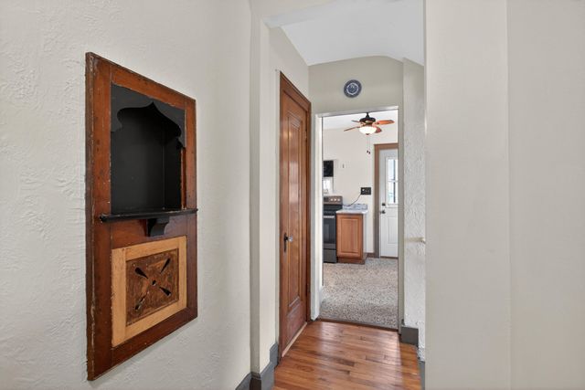 716 Sixth Street, Jackson City, MI 49203
