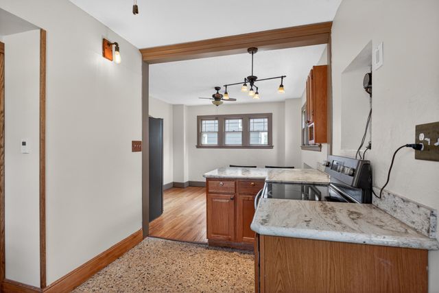 716 Sixth Street, Jackson City, MI 49203
