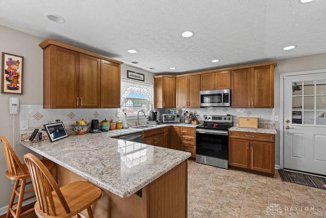1834 Highlander Drive, Xenia, OH 45385