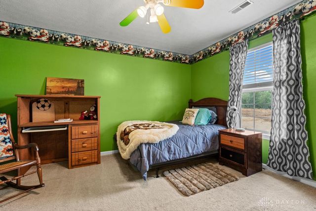 1834 Highlander Drive, Xenia, OH 45385