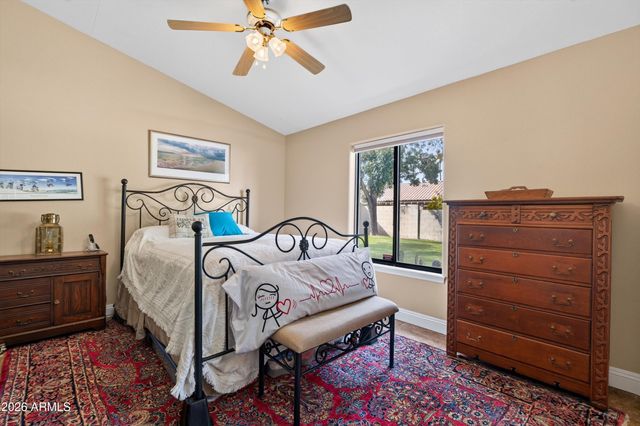 2734 E VISTA Drive, Phoenix, AZ 85032