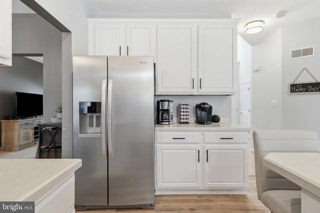 235 N ALLWOOD DR, Hanover, PA 17331