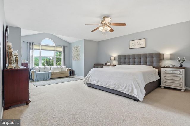 235 N ALLWOOD DR, Hanover, PA 17331