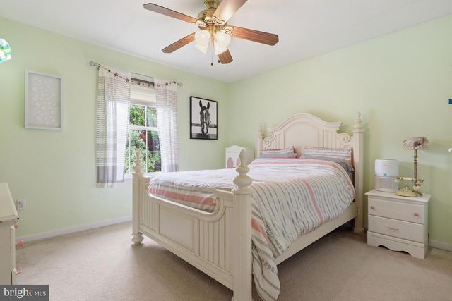 235 N ALLWOOD DR, Hanover, PA 17331