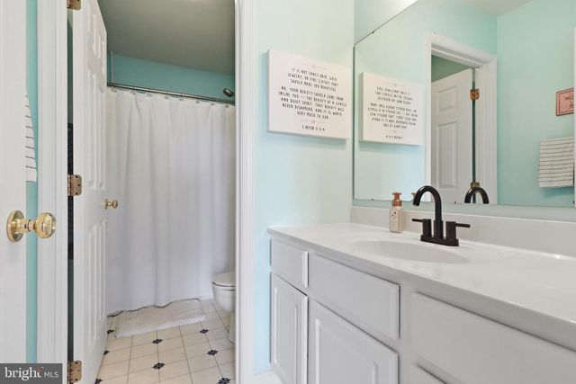 235 N ALLWOOD DR, Hanover, PA 17331