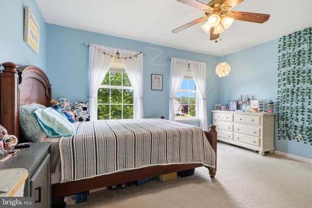 235 N ALLWOOD DR, Hanover, PA 17331