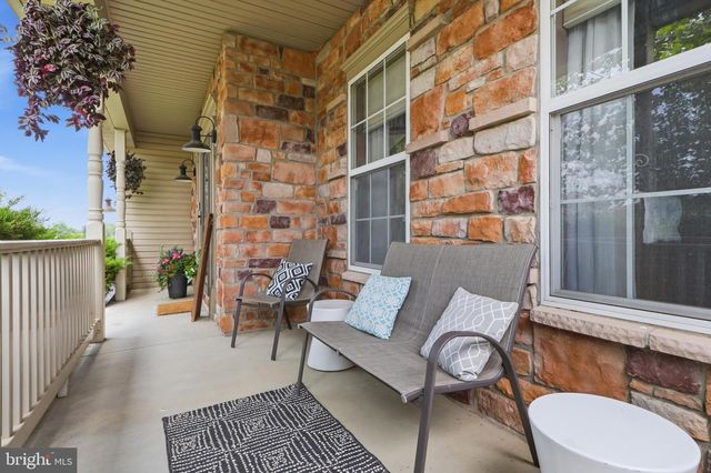 235 N ALLWOOD DR, Hanover, PA 17331