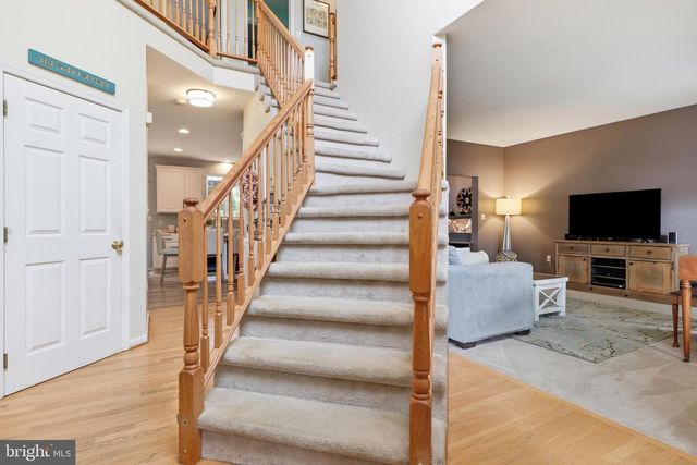 235 N ALLWOOD DR, Hanover, PA 17331