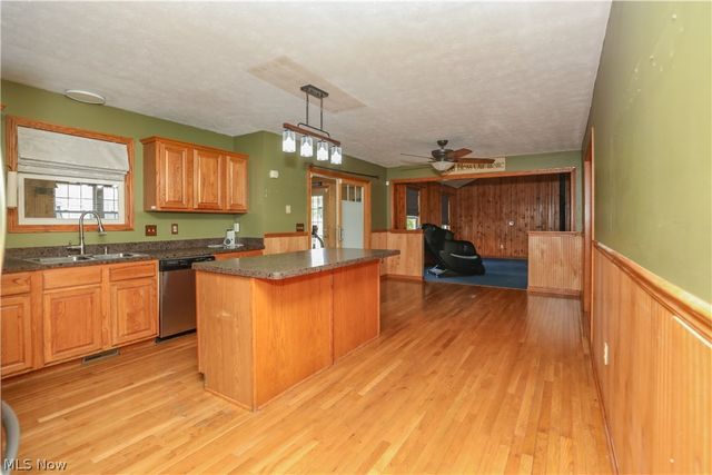 2845 Industry Road, Rootstown, OH 44272