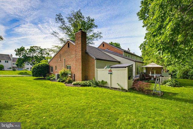 20 BEECHTREE LN, Mountville, PA 17554